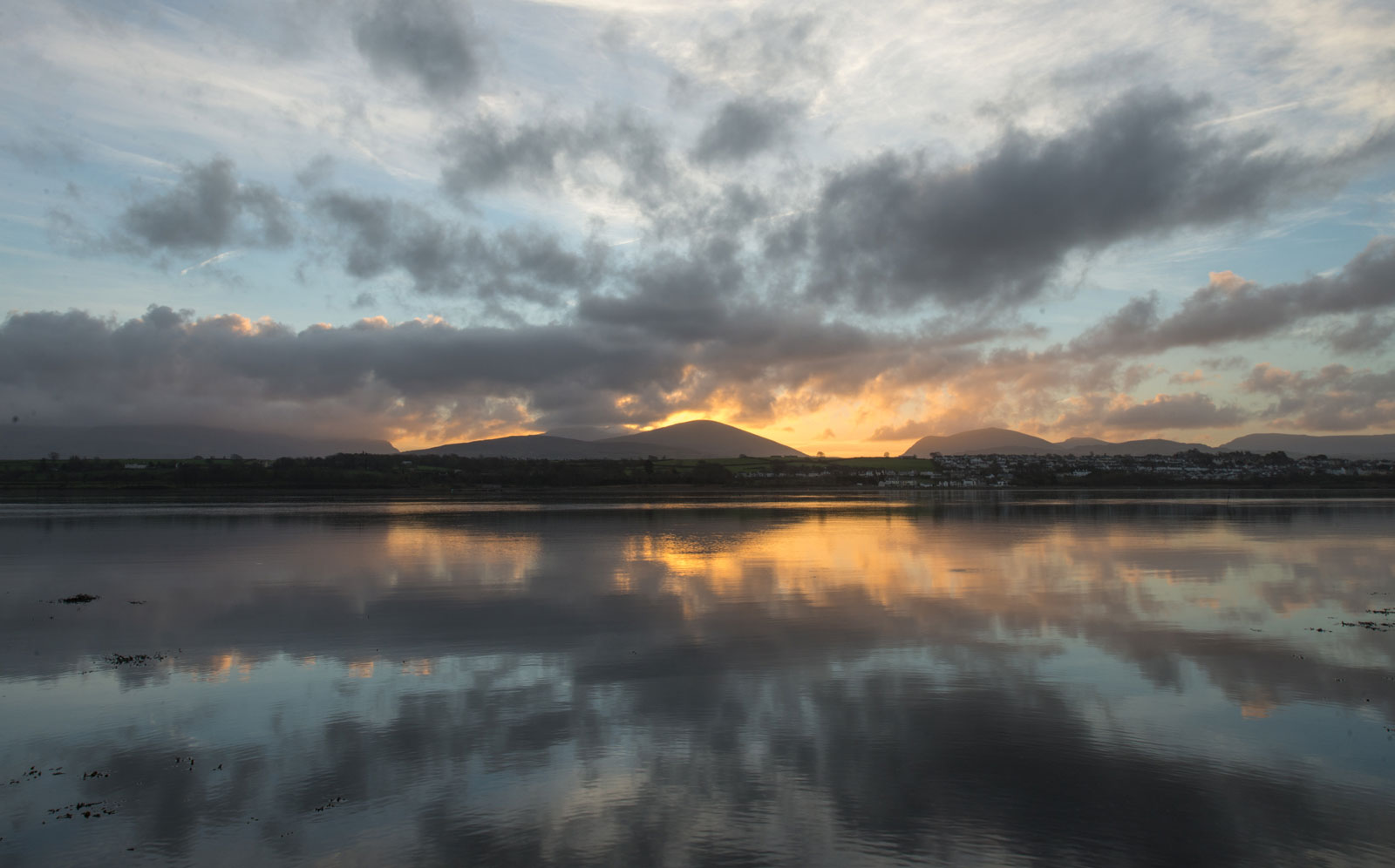 Pam fod ein cynnyrch gwastraff mwyaf yn bell o fod yn wastraff