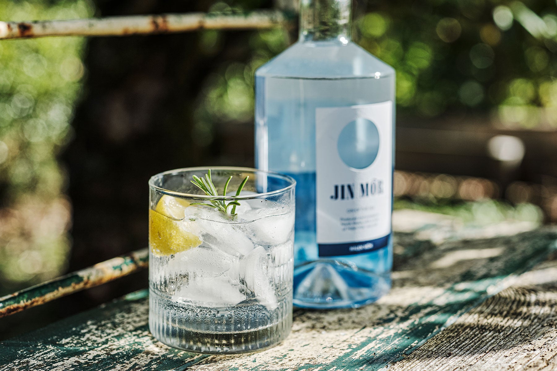 Win! A bottle of Jin Môr