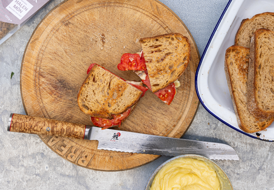 Smoky Tomato And Mayonnaise Sandwiches