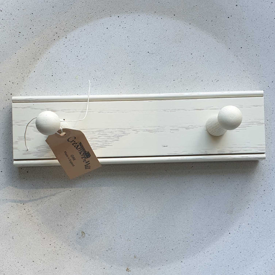 Shaker Peg Rail Painted White Oak (2 Peg)