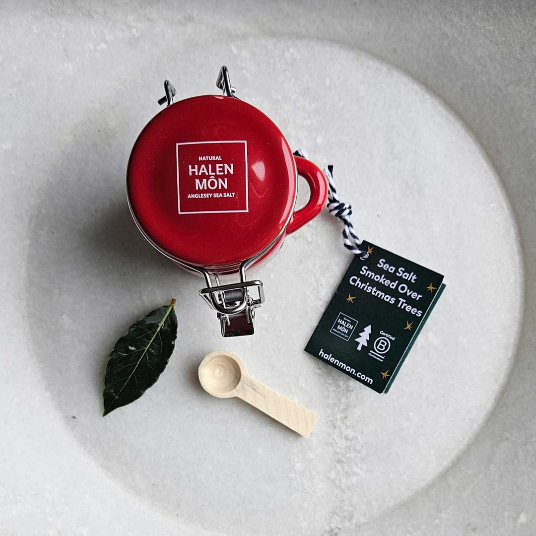 Little Ceramic Jar with Christmas Tree Sea Salt