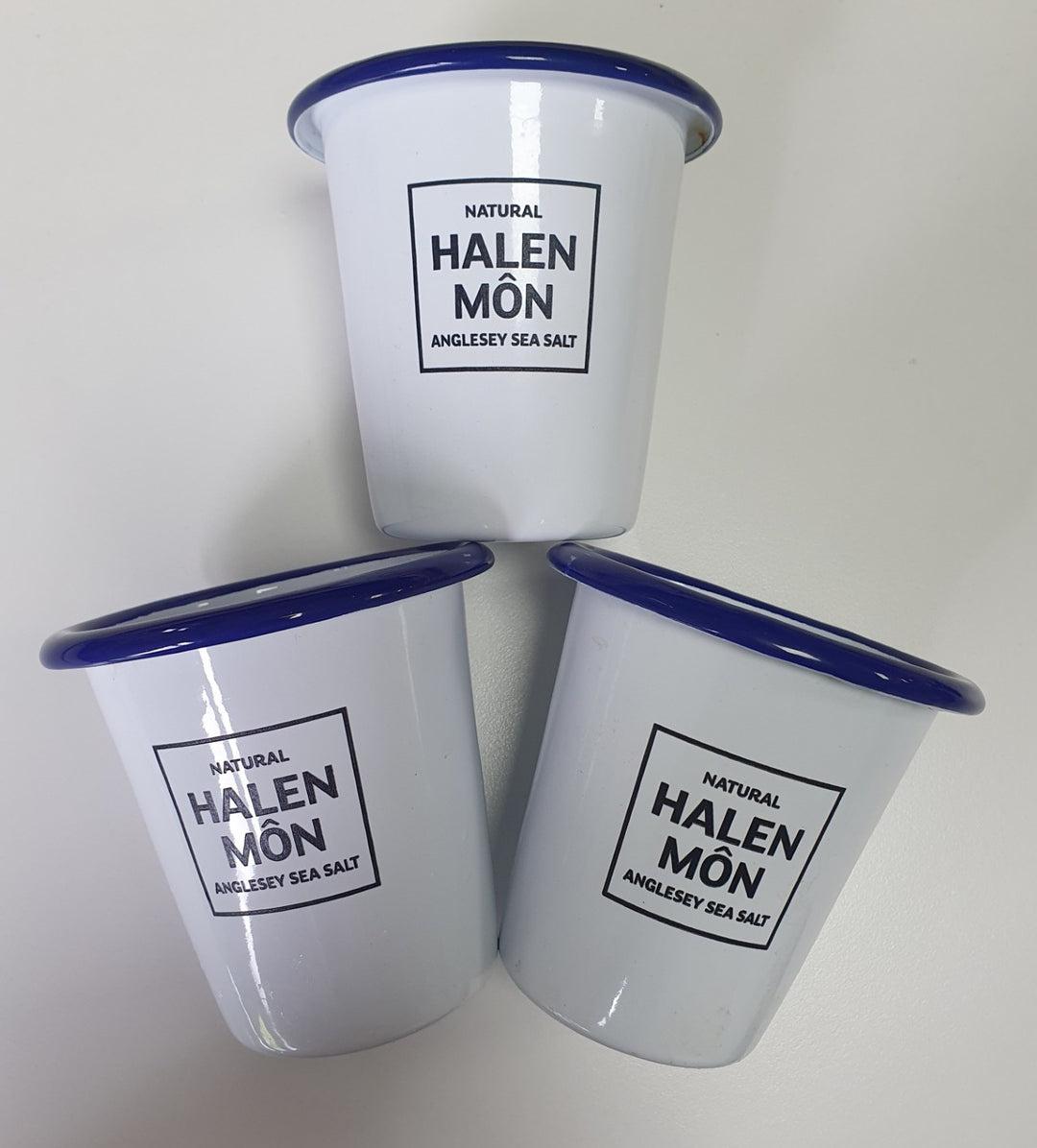 Cut by Beam Blue &amp; White beaker with HM Logo