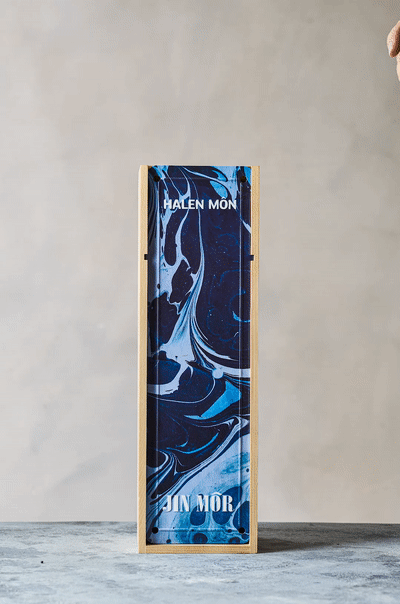 Menai Strait Luxury Gin Giftbox - Gin & Sea Salt