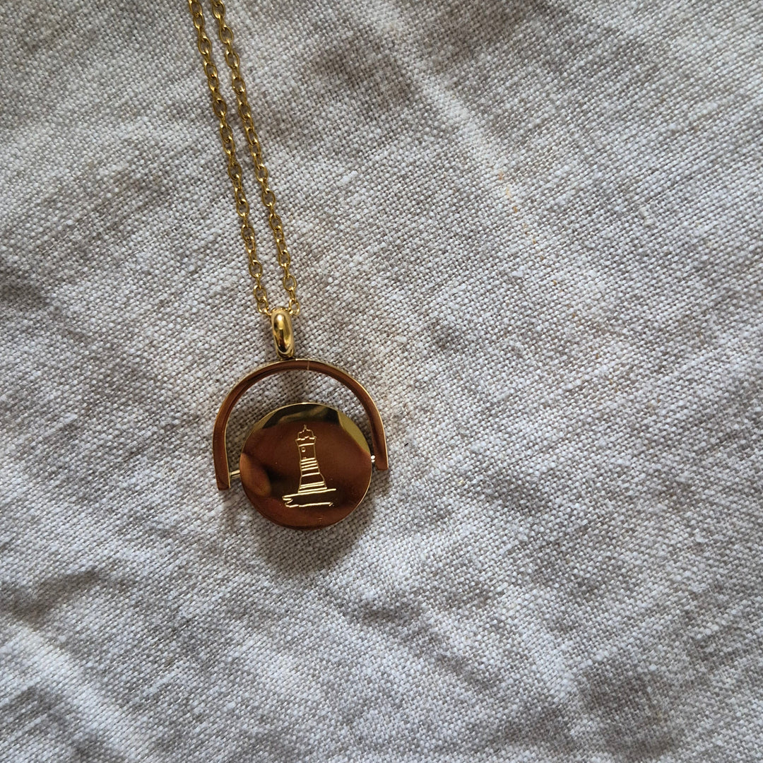 Gold-plated Spinner Ynys Môn Engraved Necklace