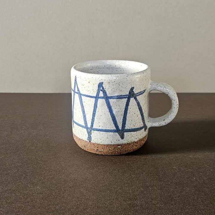 Handmade Welsh mug - thin zig zag