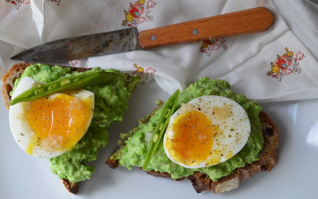 Posh mushy peas with the perfect egg